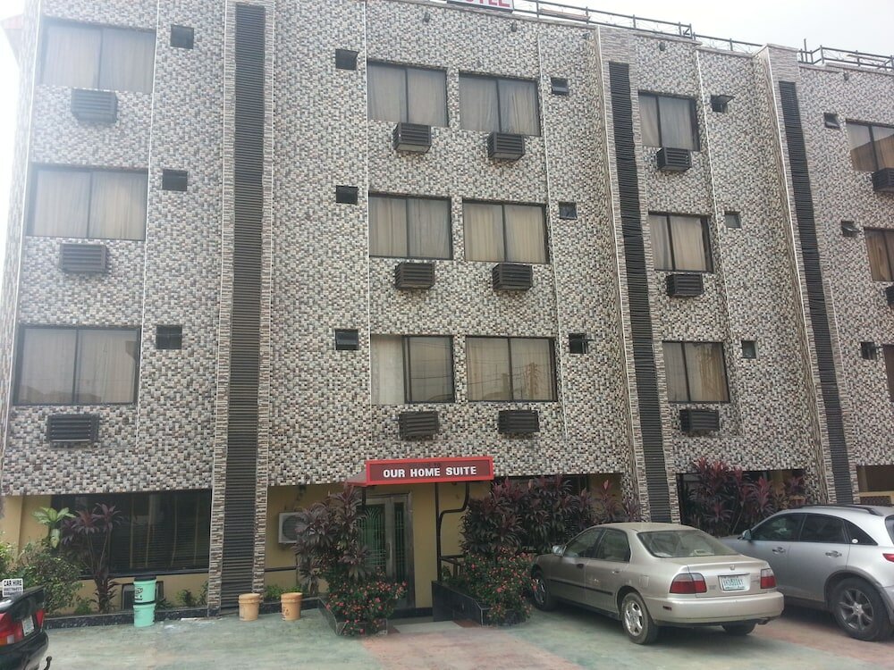 Фото отеля 1