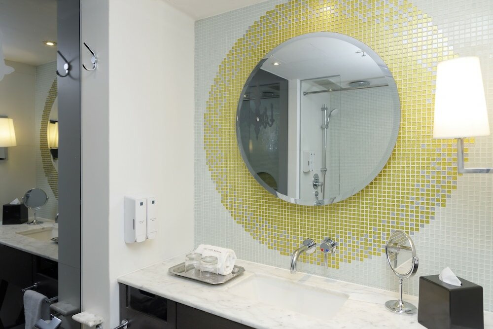 Фото The Luxe Manor