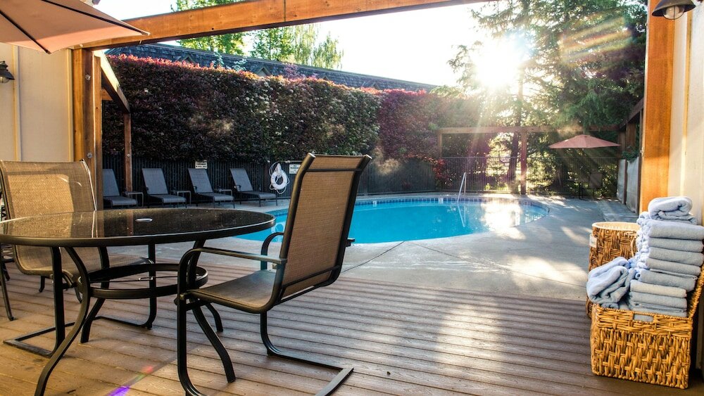 Фото Riverside Inn