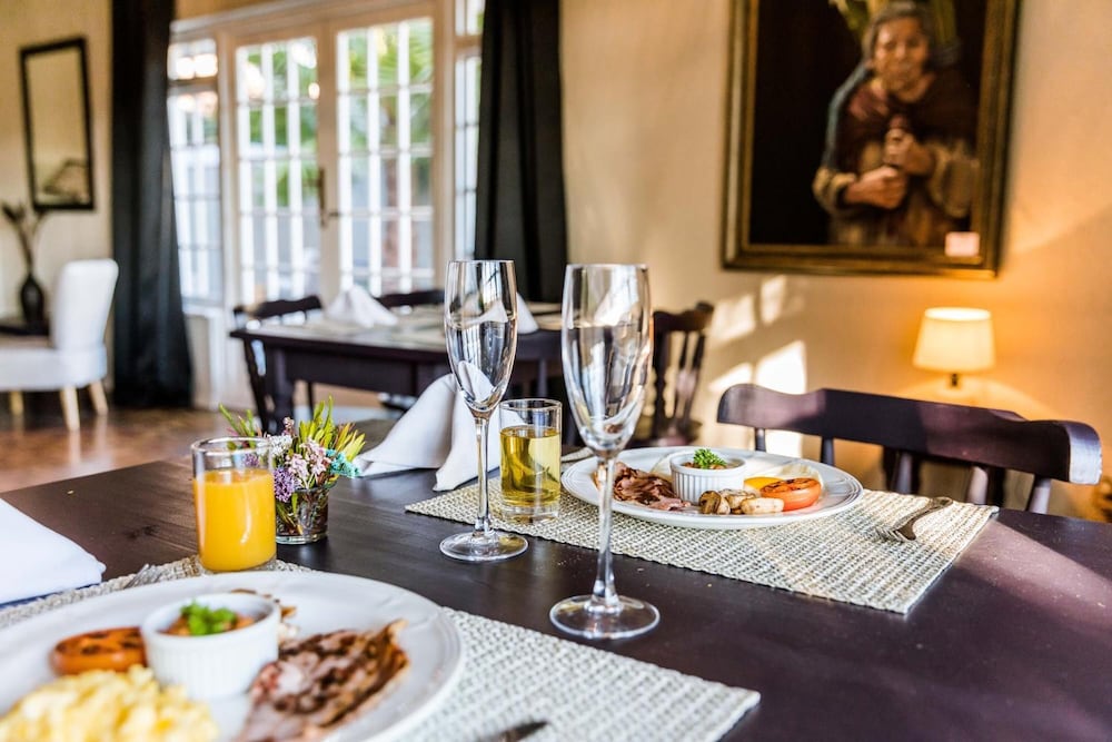 Фото Le Petit Chateau