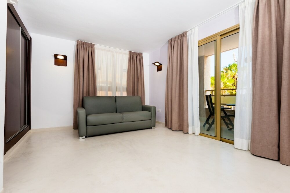 Фото Kn Aparthotel Columbus