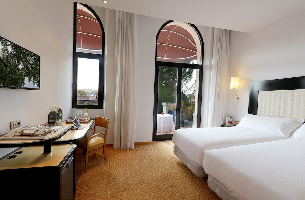 Фото Abba Burgos Hotel