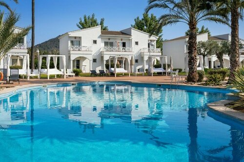 Гостиница Garden Holiday Village в Пладжа-де-Муро