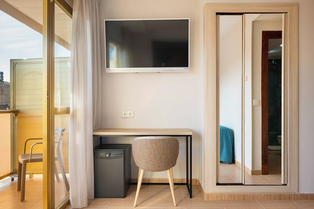 Фото htop Amaika Adults Only