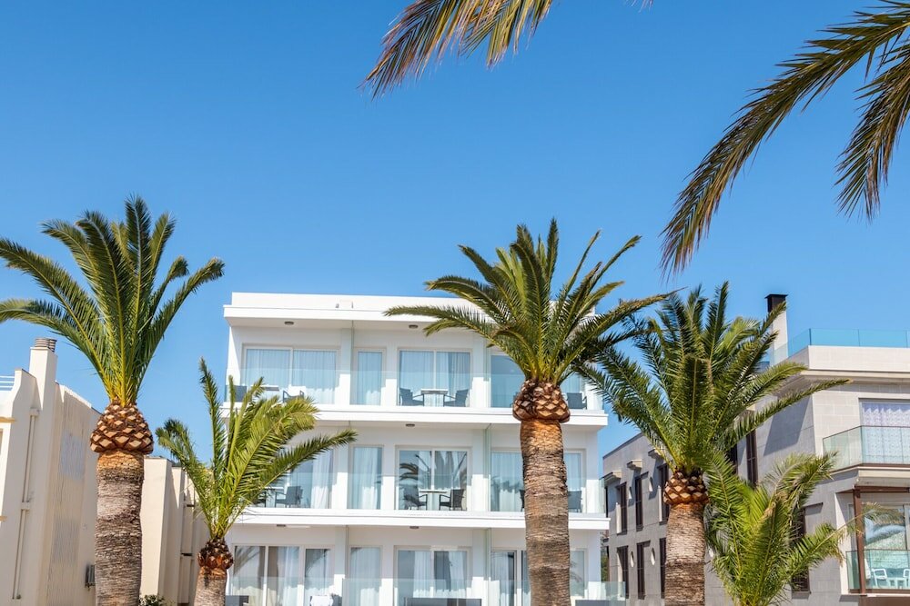 Фото Hotel Cabot Romantic - Adults Only