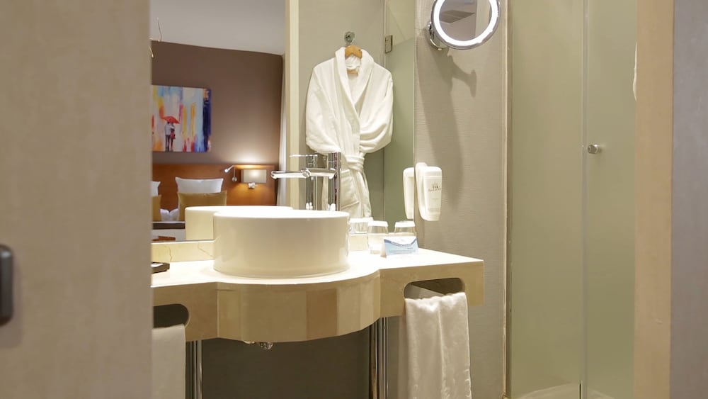 Фото Hotel Puerta de Toledo