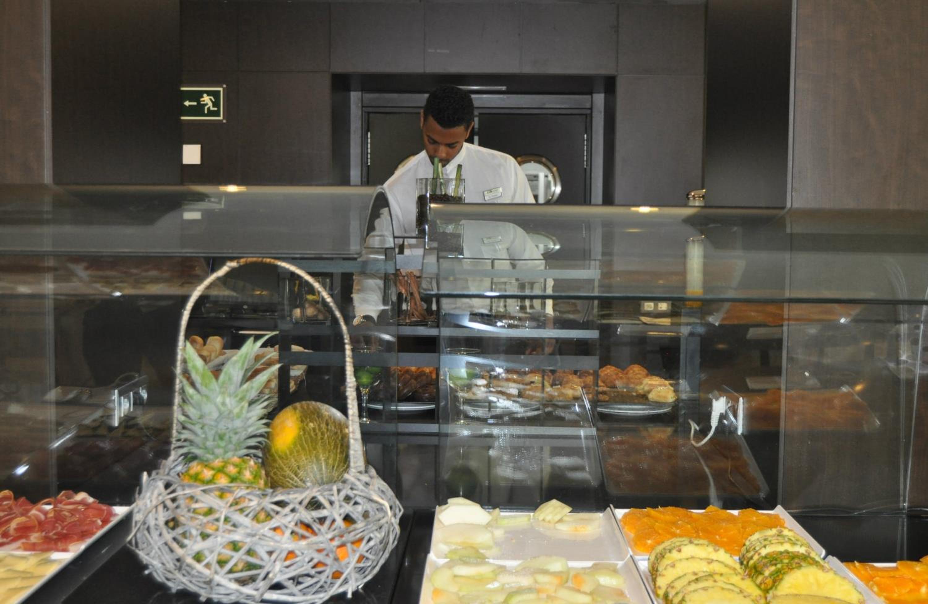 Фото Lcb Hotel Fuenlabrada