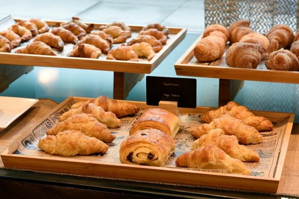 Фото Grums Barcelona Hotel & SPA