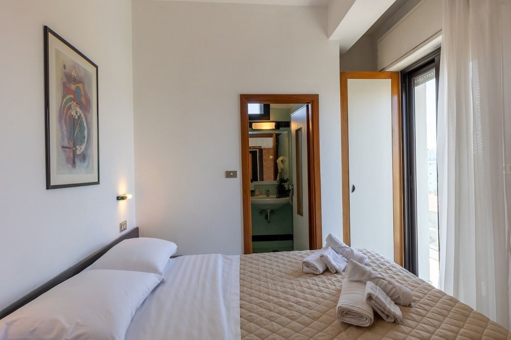 Фото Hotel Grand Meeting