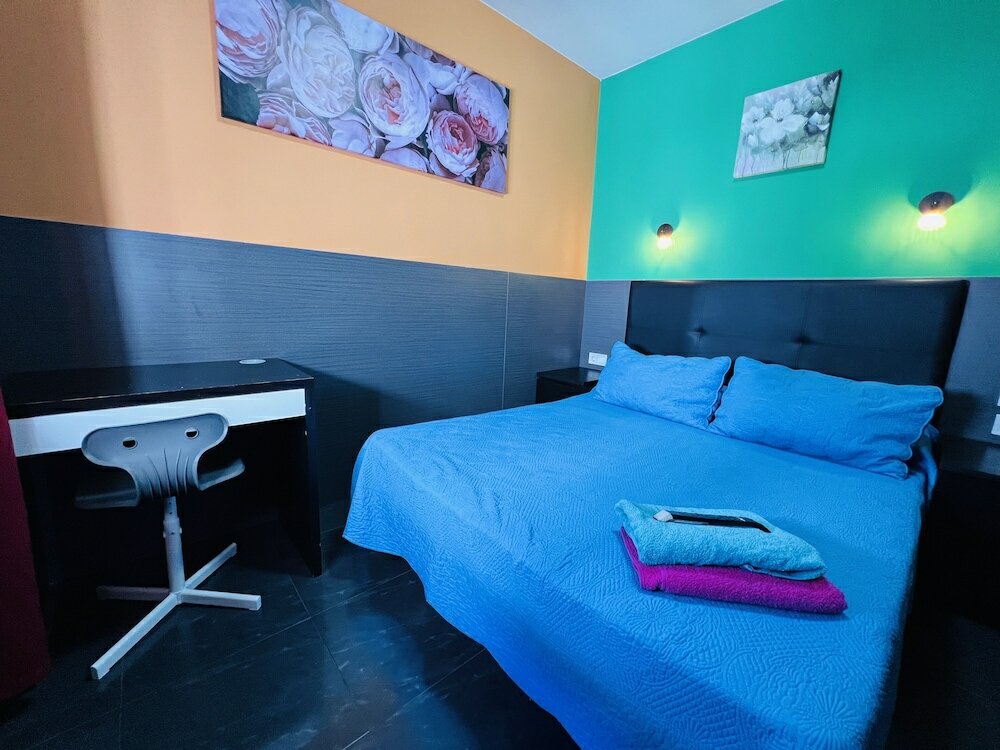 Фото Hostal Numancia