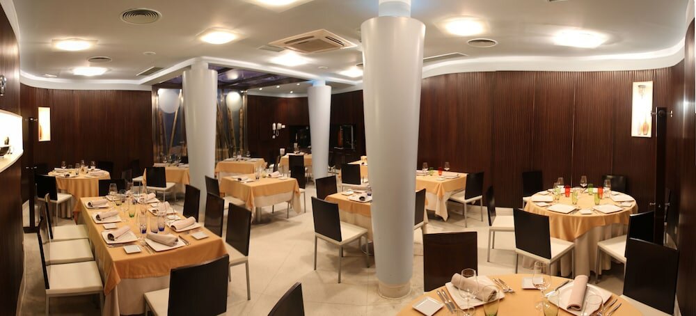 Фото Hostal Albany