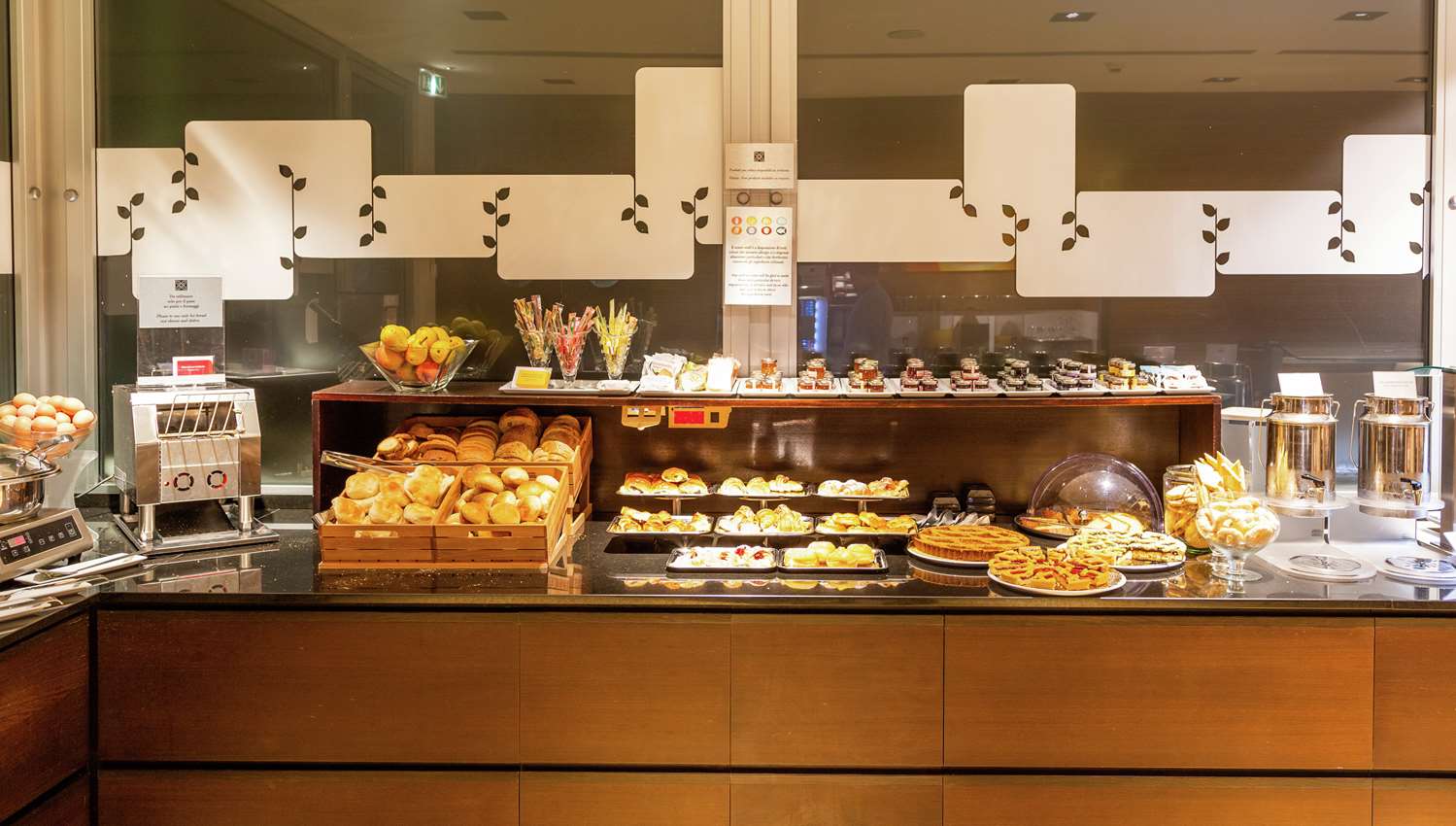 Фото Hilton Garden Inn Rome Claridge