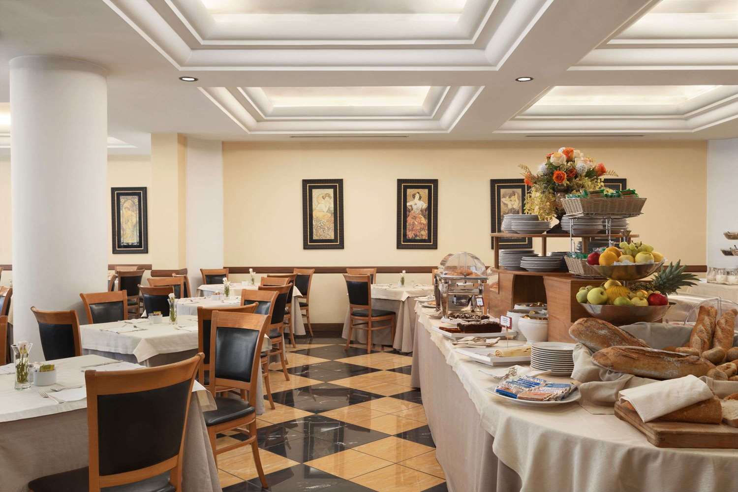 Фото Ramada by Wyndham Naples