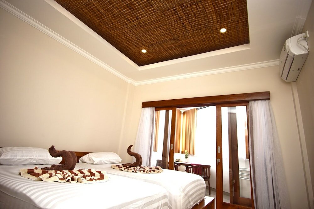 Фото Okawati Hotel