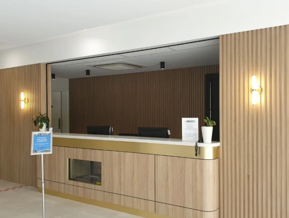 Фото Comfort Inn Regal Park, North Adelaide