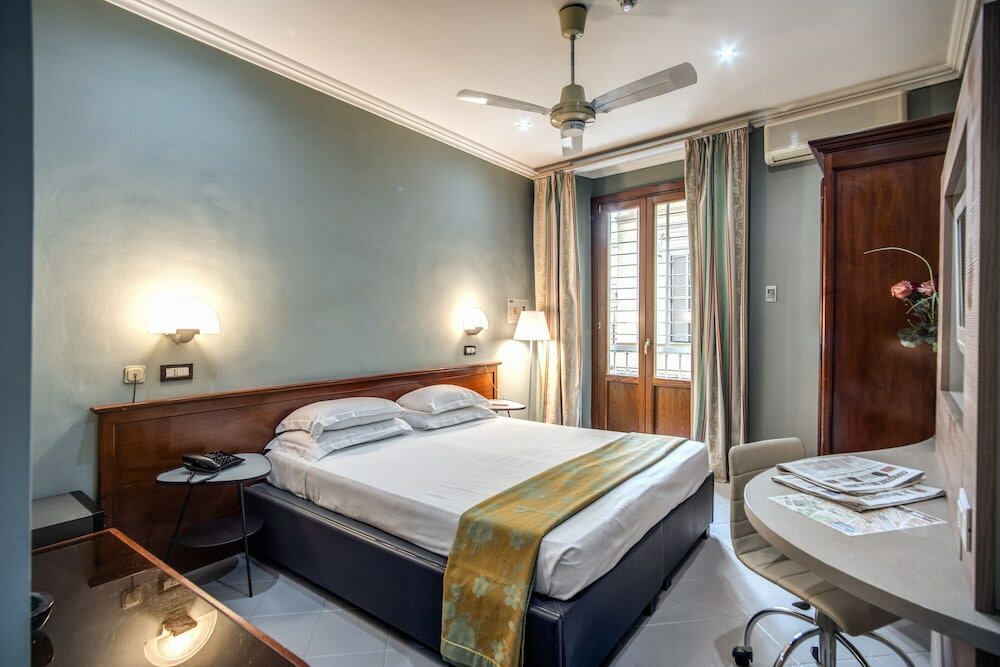 Фото Hotel Marisa