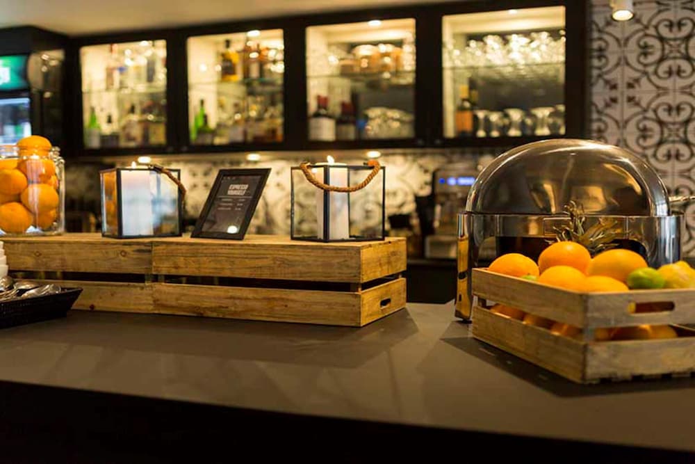 Фото Clarion Collection Hotel Uman