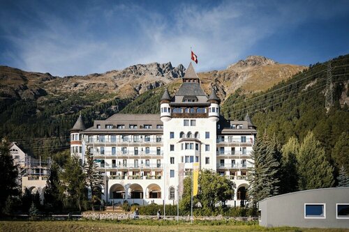 Внешний вид отеля Hotel Walther в Понтрезине, фото 1