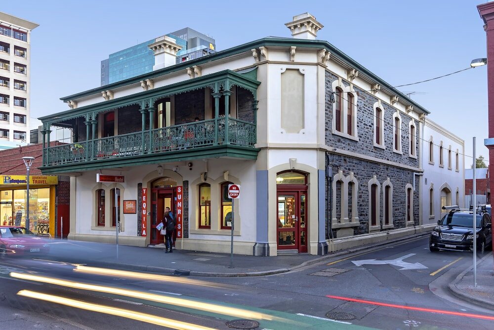 Фото Tequila Sunrise Hostel