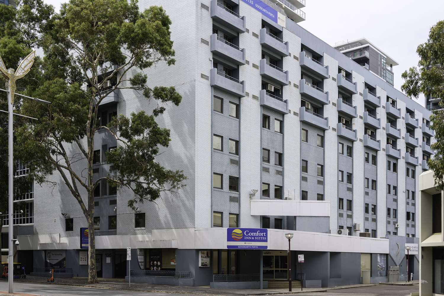 Фото Comfort Inn & Suites Goodearth Perth