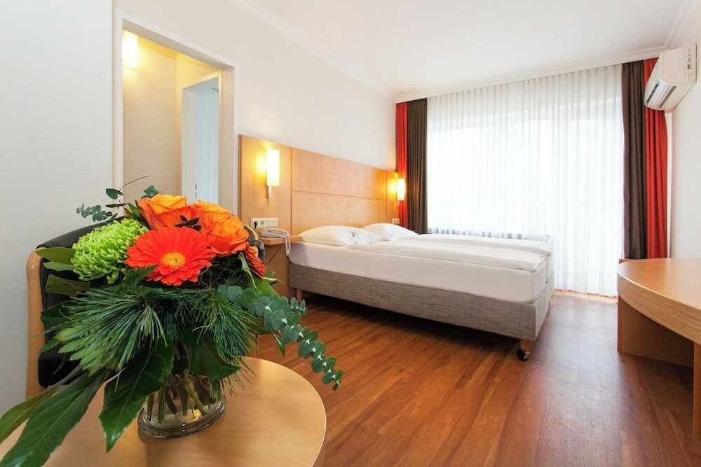 Фото ibis Saarbruecken City