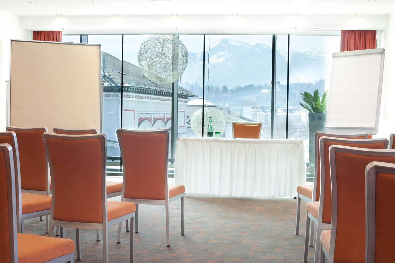 Фото H+ Hotel Salzburg