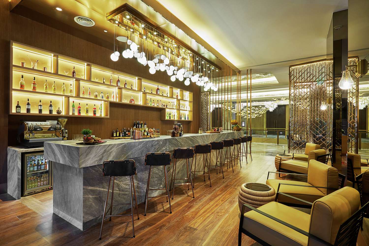 Фото Hilton Manila