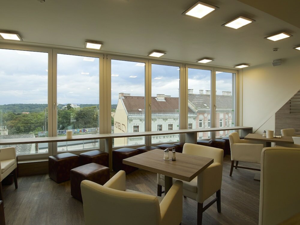 Фото Hb1 Hotel Wien Schönbrunn