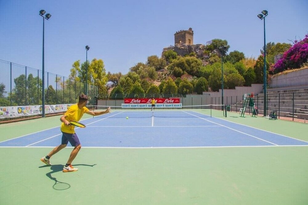 Фото Torre Artale Hotel