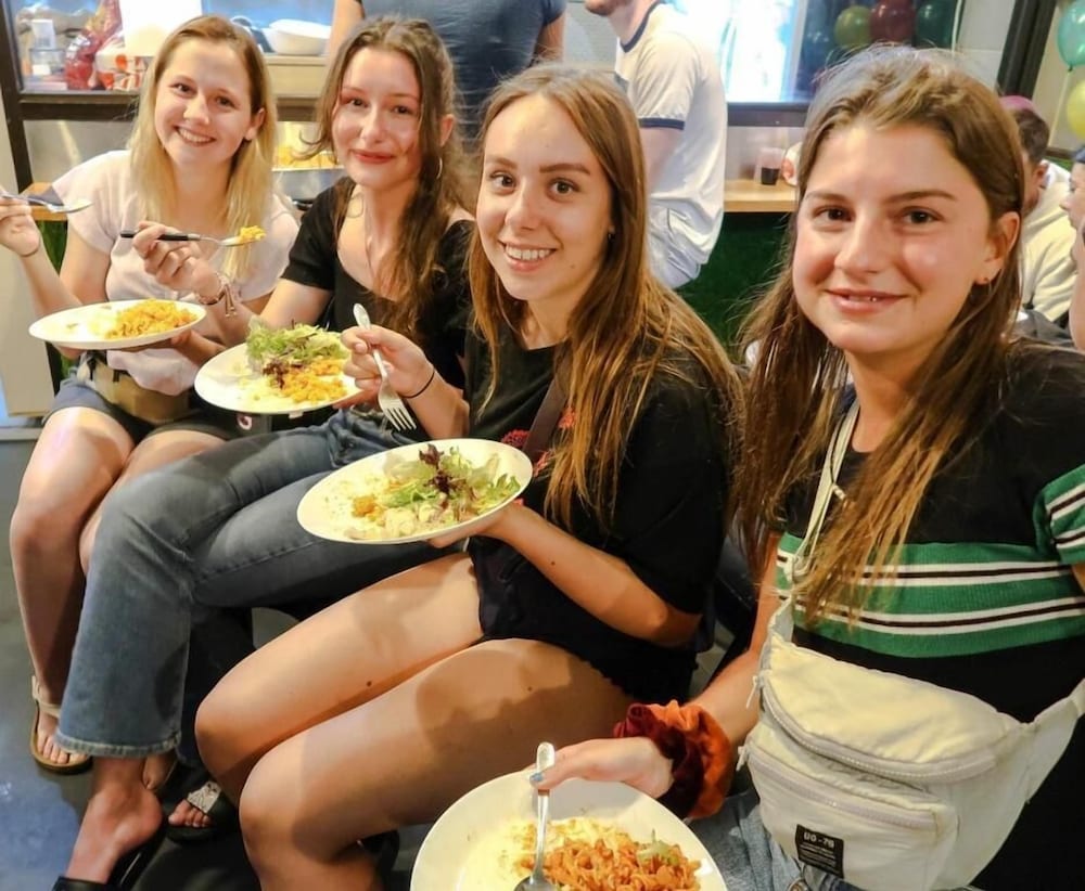 Фото Tequila Sunrise Hostel