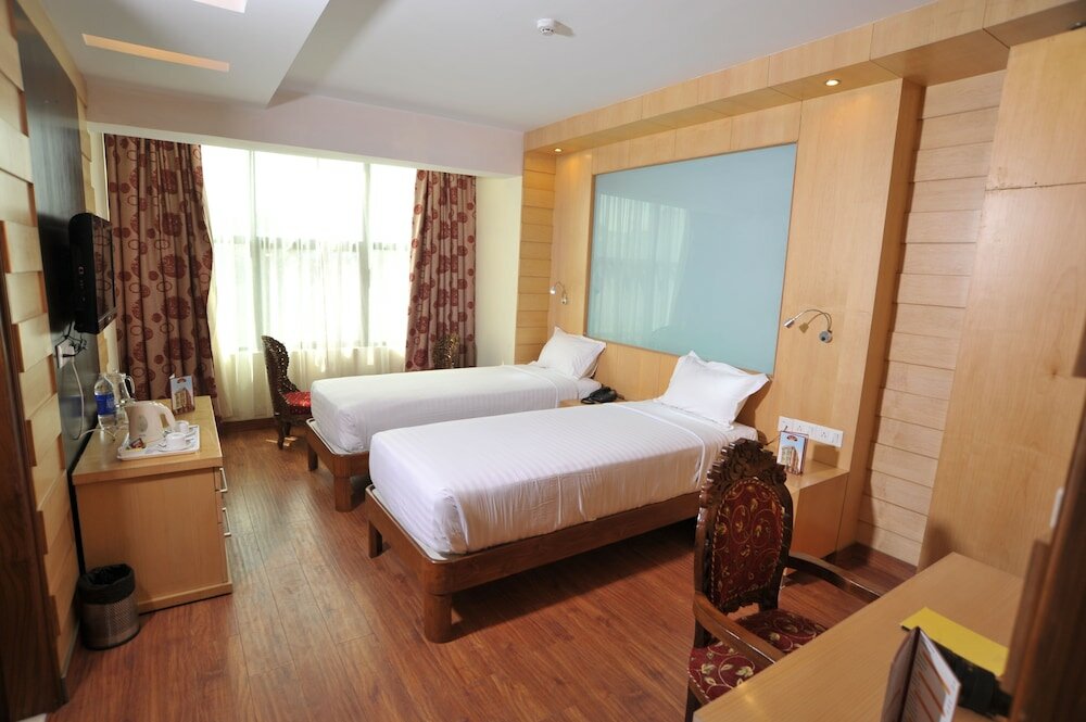 Фото Hotel Emarald