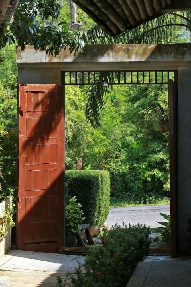 Фото Tea Tree Boutique Resort