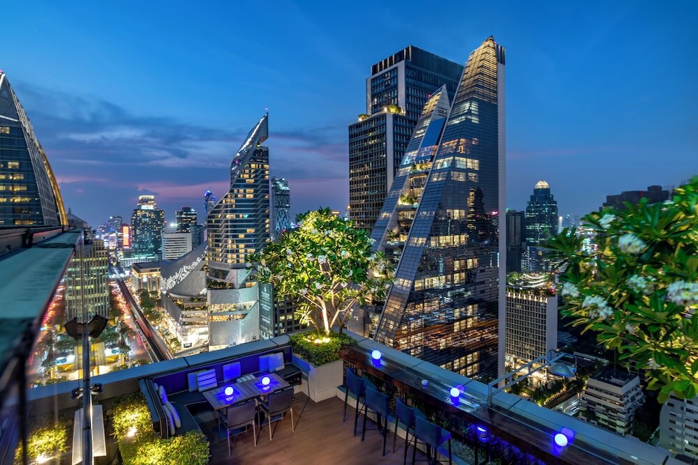 Фото Four Points by Sheraton Bangkok Ploenchit Sukhumvit