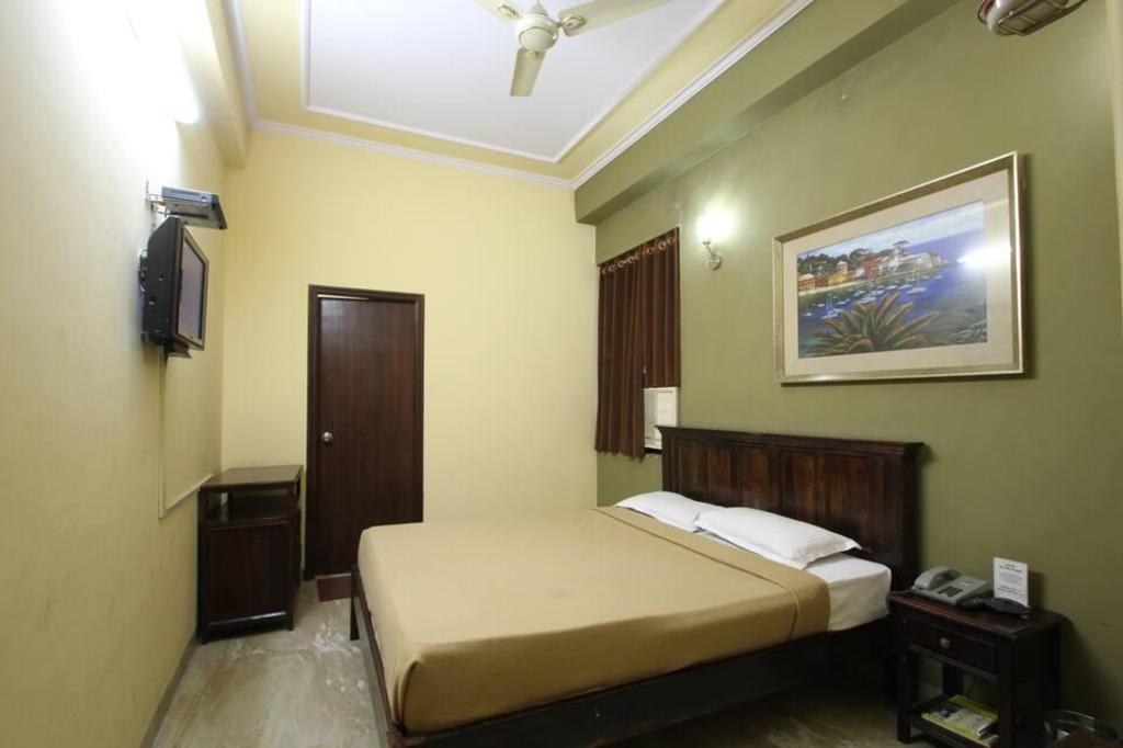 Фото Hotel Silver Plaza