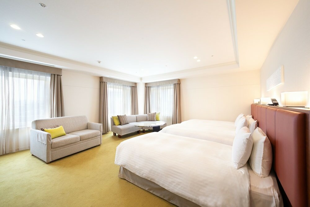 Фото Namba Oriental Hotel