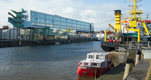 Внешний вид отеля Best Western Plus Hotel Bremerhaven в Бремерхафене, фото 3