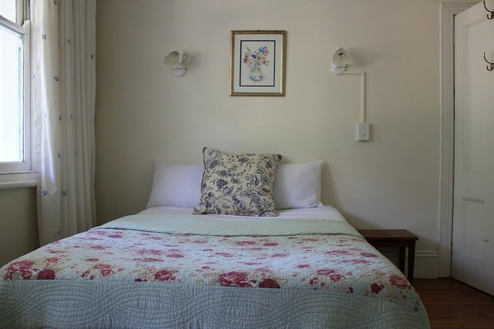 Фото Sugar Hill Manor Guesthouse