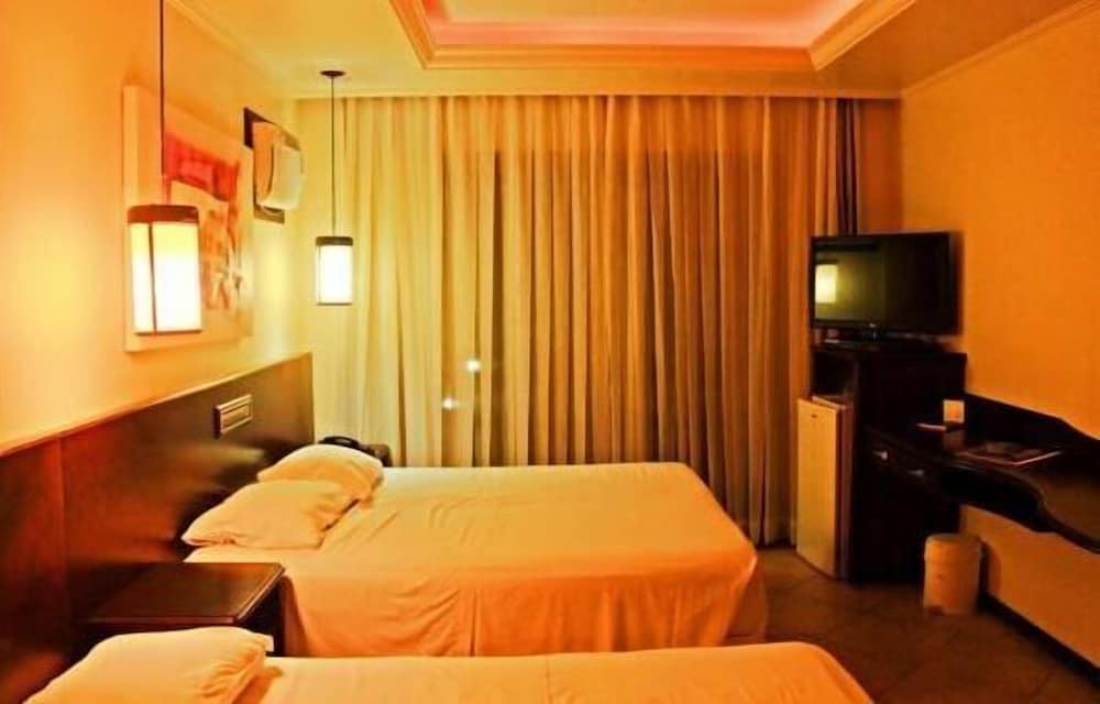 Фото Guarita Park Hotel