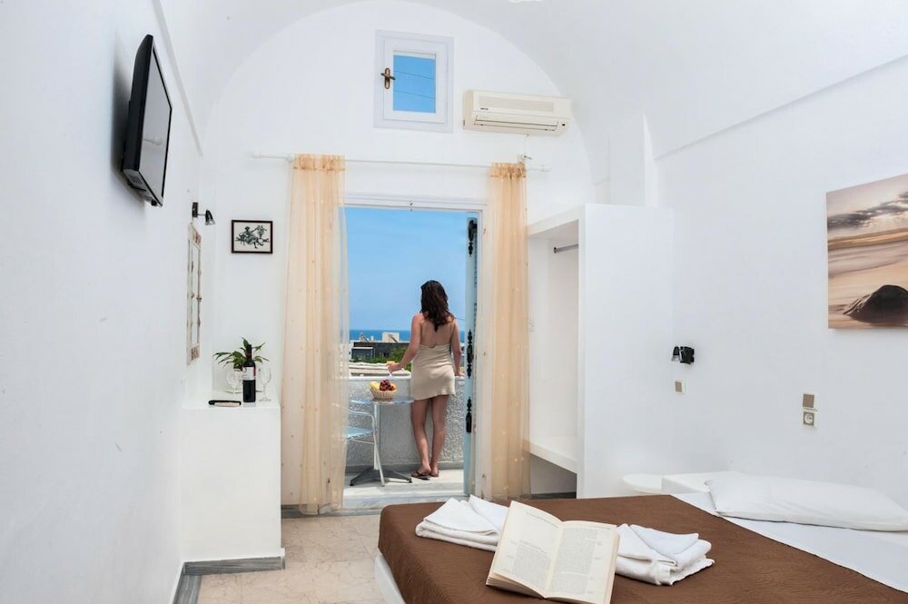 Фото Join Us Low Cost Rooms