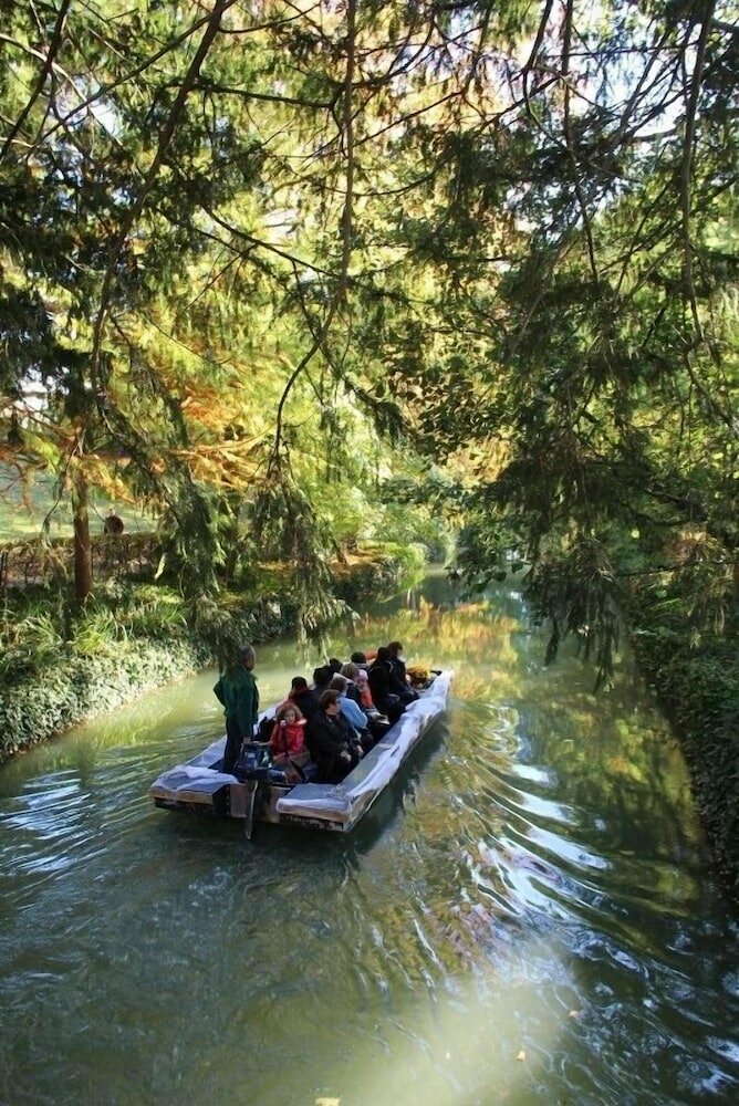 Фото Kyriad Chalons EN Champagne - Saint Martin