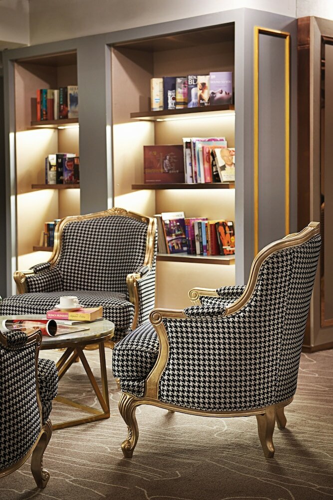 Фото Cosmo Hotel Kuala Lumpur