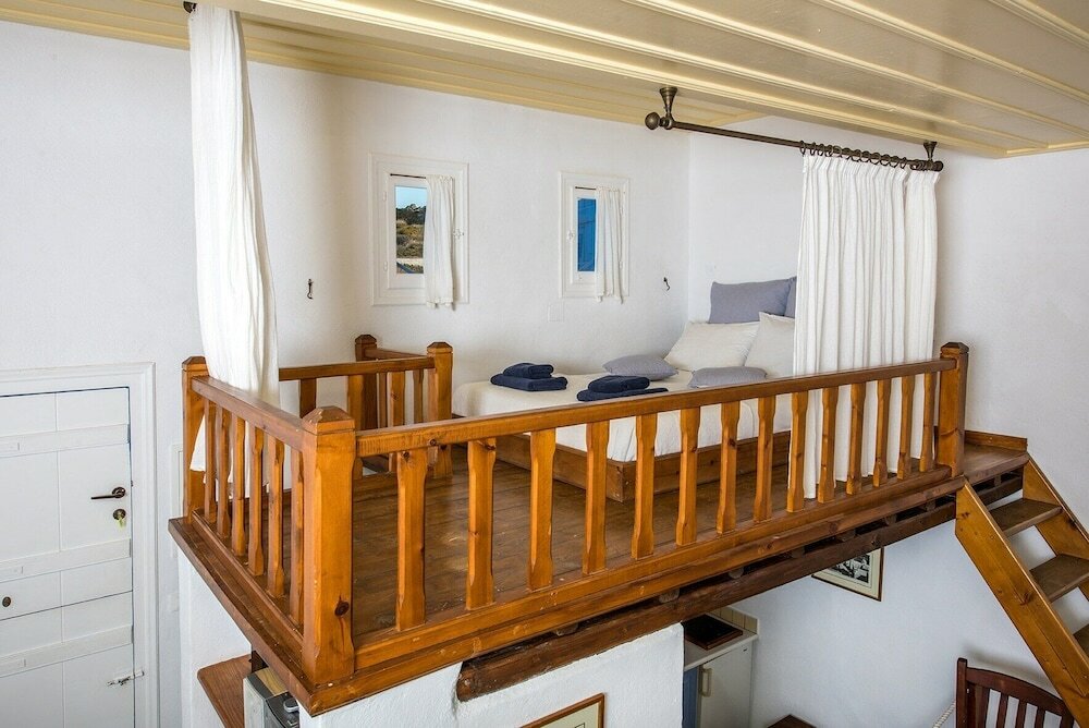 Фото Lighthouse Hotel