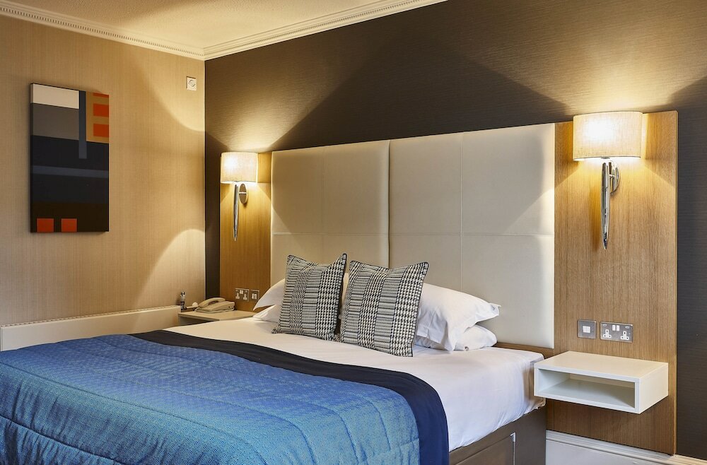 Фото Oulton Hall Hotel, SPA & Golf Resort