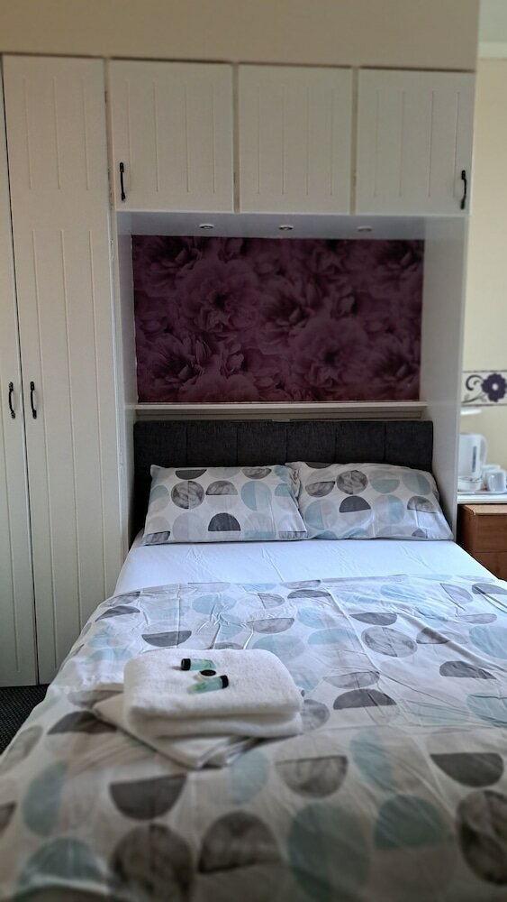 Фото Fern Villa Hotel