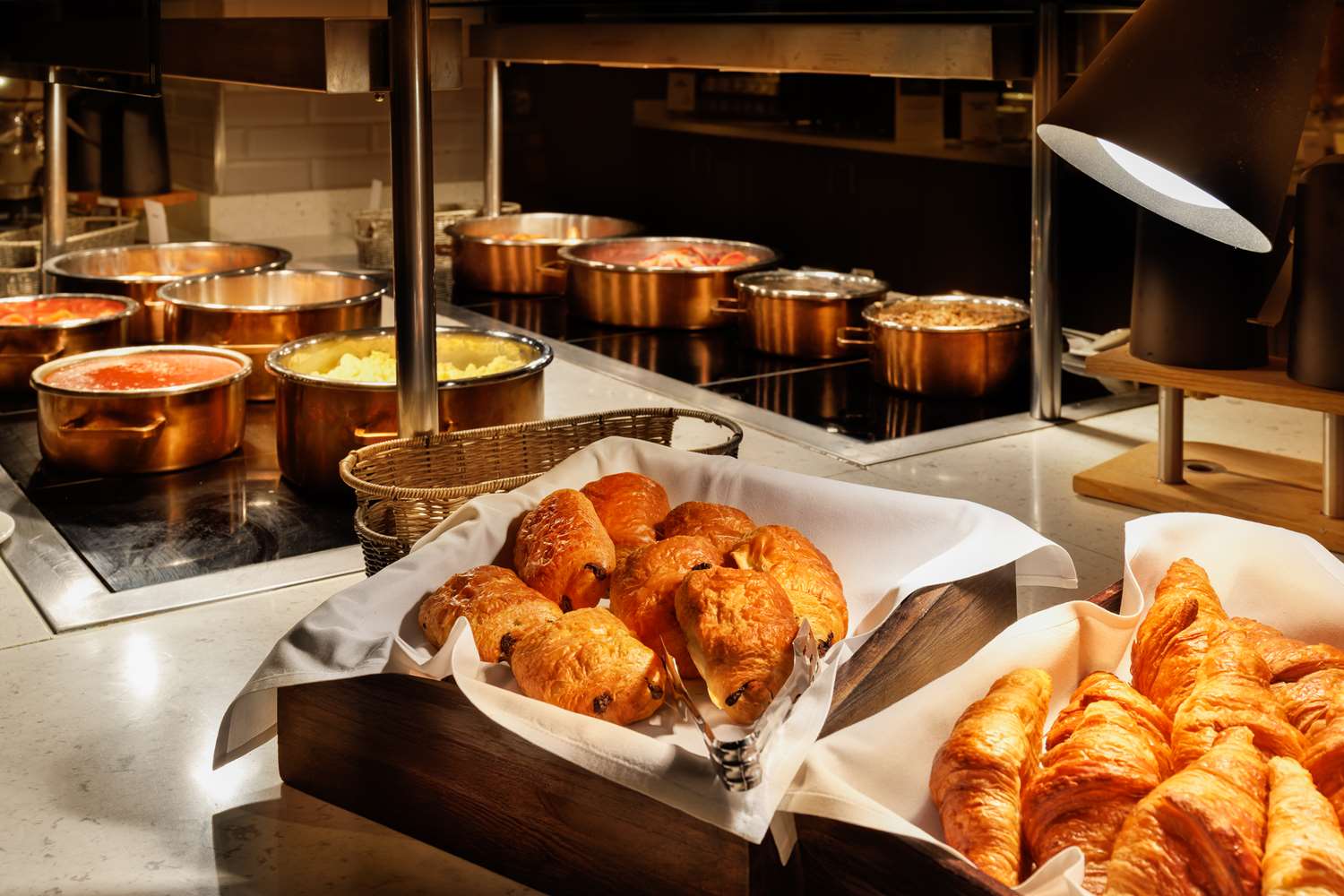 Фото DoubleTree by Hilton Hotel Glasgow Central