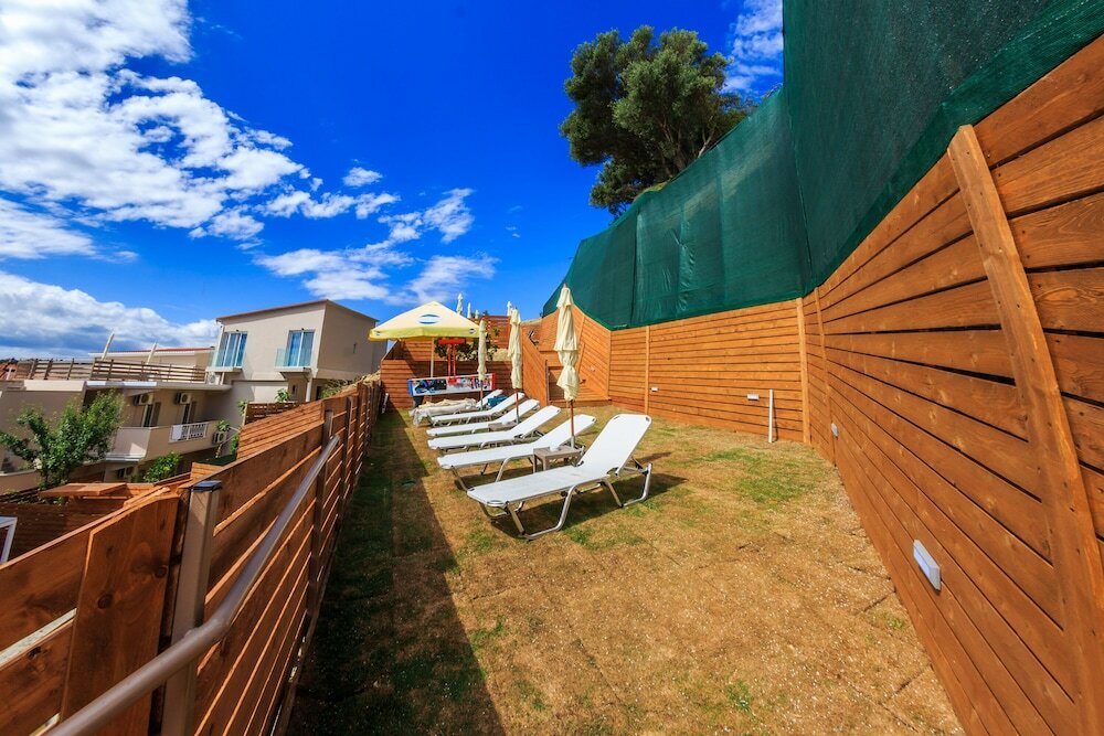 Фото Porto Planos Beach Hotel