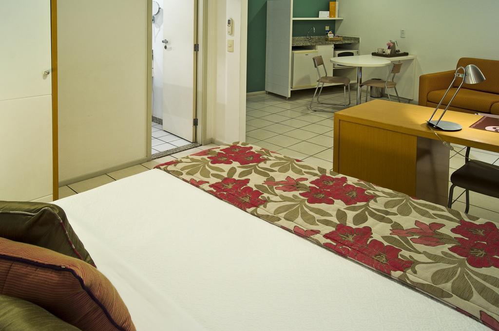 Фото Bristol Praia do Canto