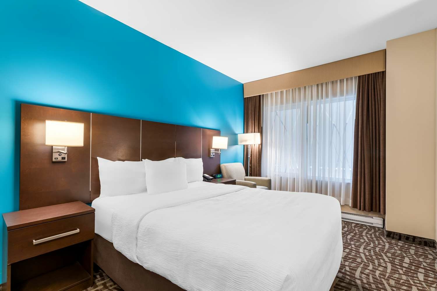 Фото Best Western Plus Hotel Montreal