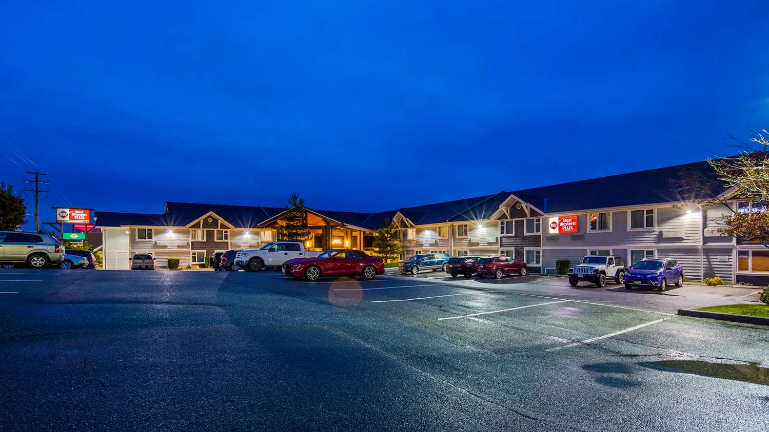 Фото Best Western Plus Country Meadows Inn