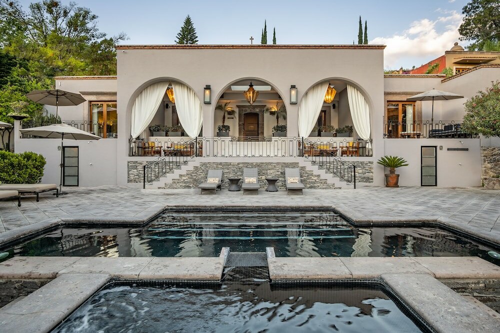 Фото 37870440053